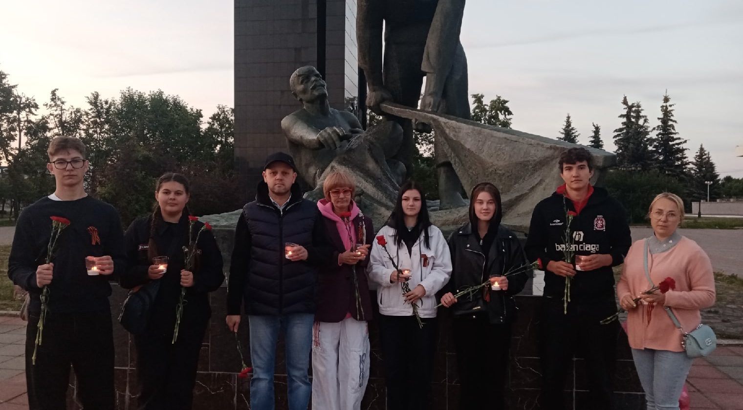 Молодёжная патриотическое акция «Памяти павших»